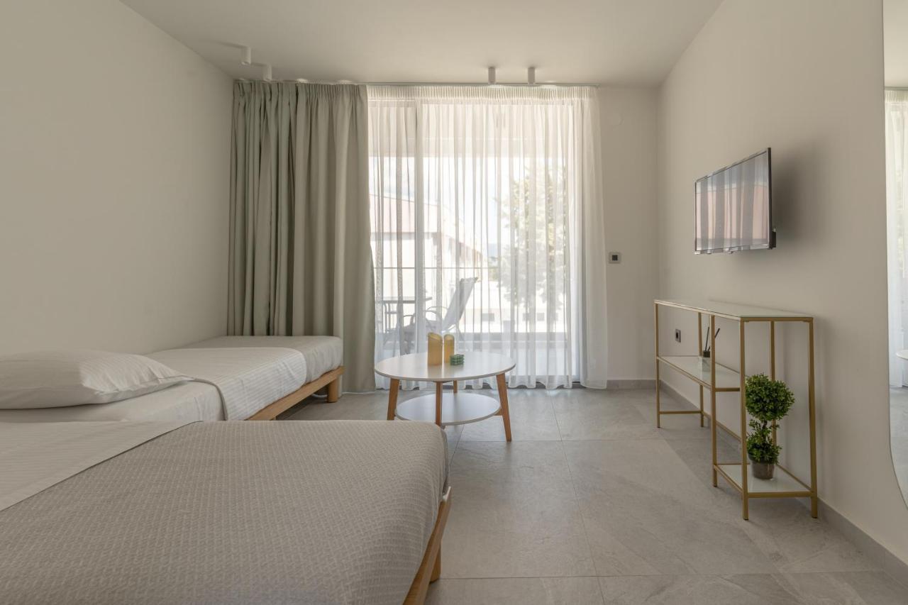 Mera Apartments Stavros  Buitenkant foto